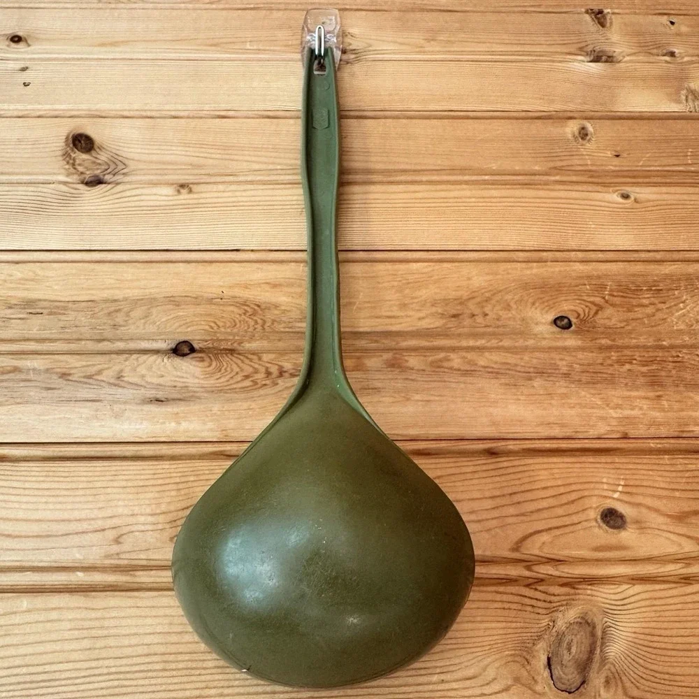 Vintage 70s Foley Soup Ladle Avocado Green Kitchen Nylon Serving Utensil Rare